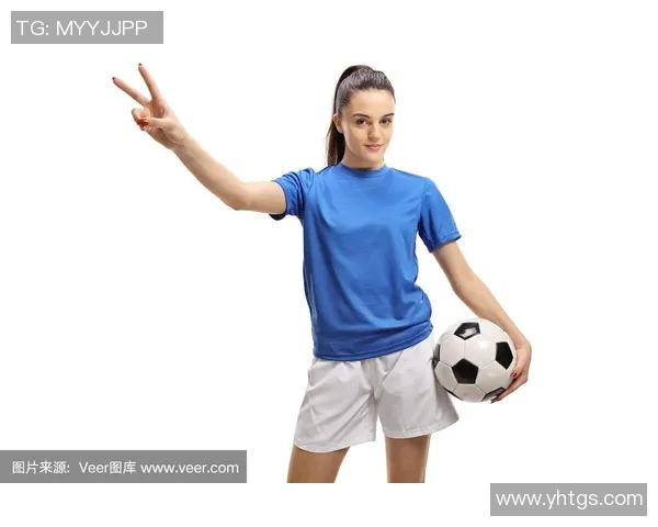 足球场上的魅力瞬间揭秘那些摆出经典手势的足球明星们